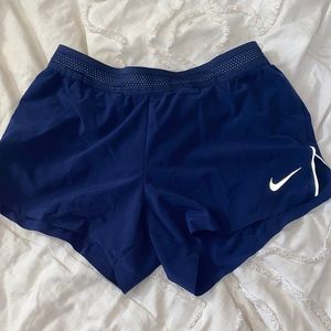 NIKE AEROSWIFT SHORTS